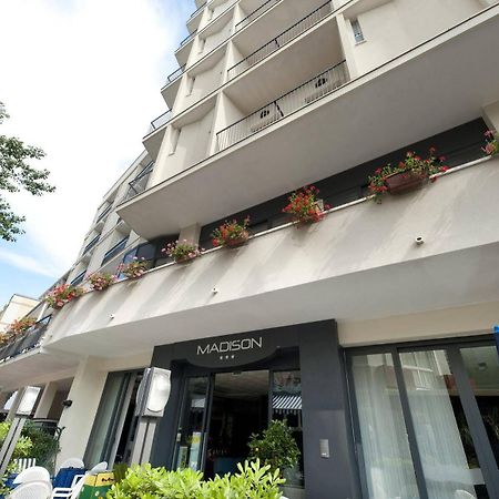 Hotel Madison Gabicce Mare Buitenkant foto