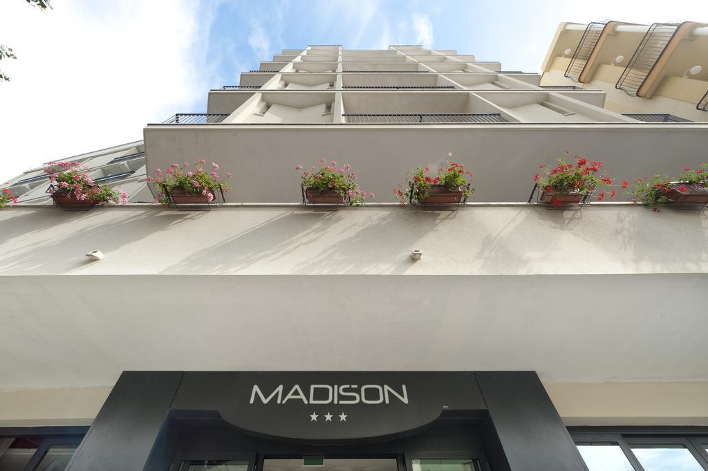 Hotel Madison Gabicce Mare Buitenkant foto