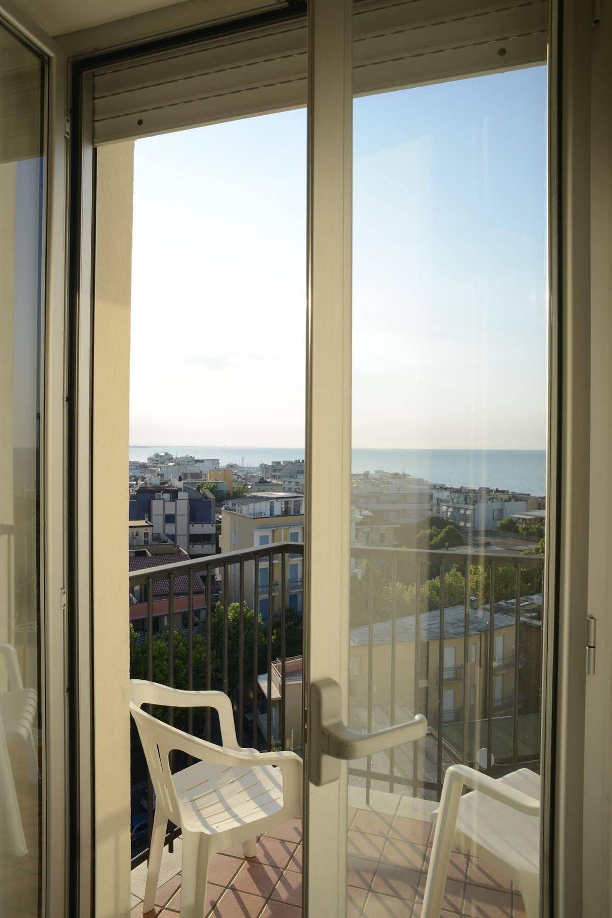 Hotel Madison Gabicce Mare Buitenkant foto